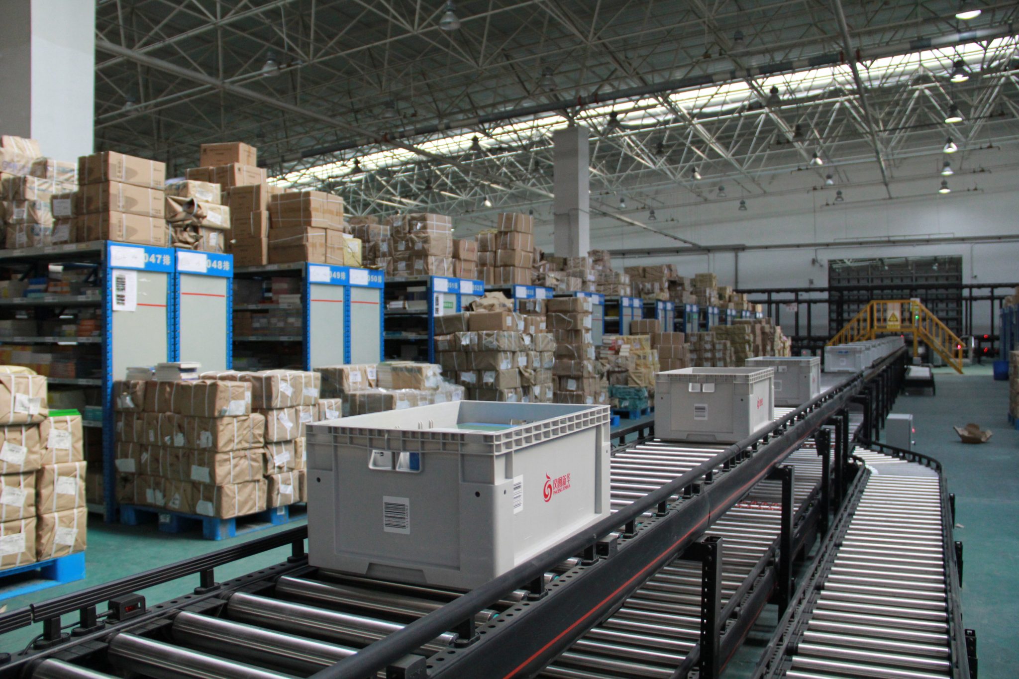 Enhancing Efficiency and Flexibility with HWArobotics’ Smart